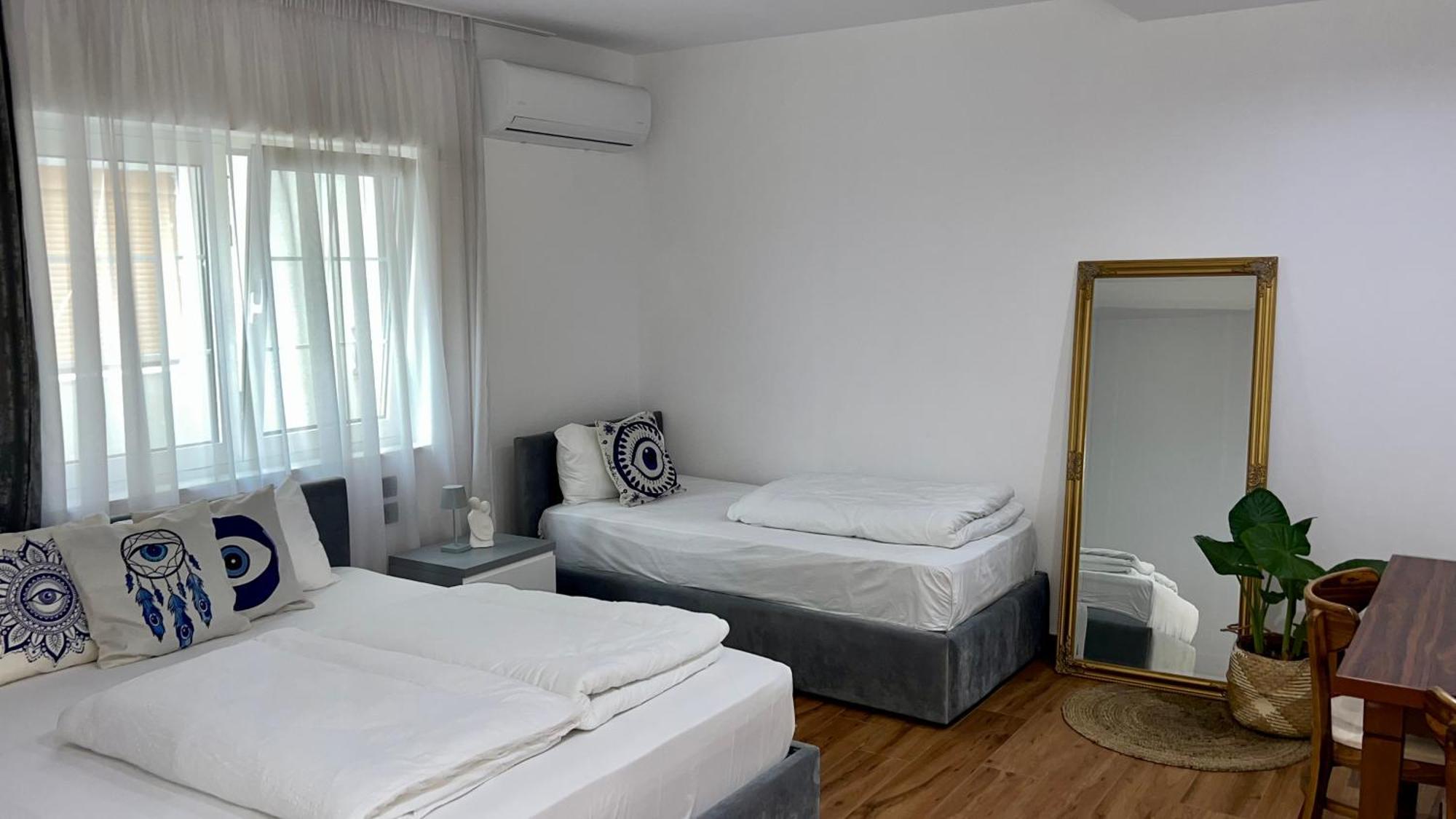 Hotel Vila Herta Durrës Exterior foto