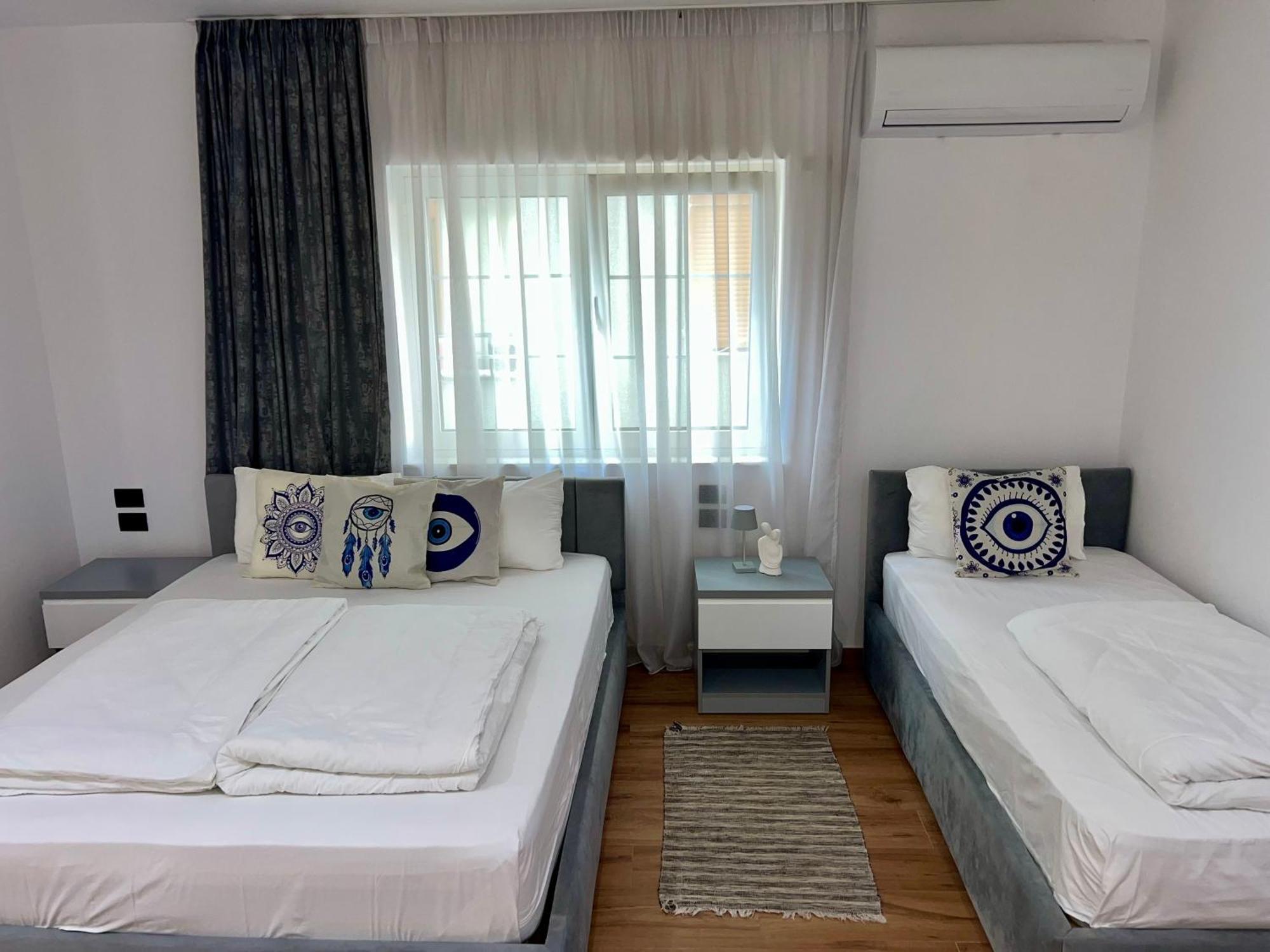 Hotel Vila Herta Durrës Exterior foto